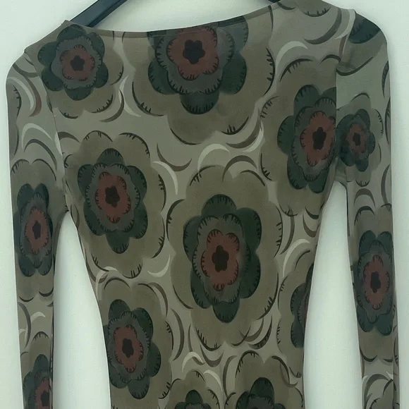 Réalisation Par Brigitte Silk Dress in Supernova - Picture 3 of 4